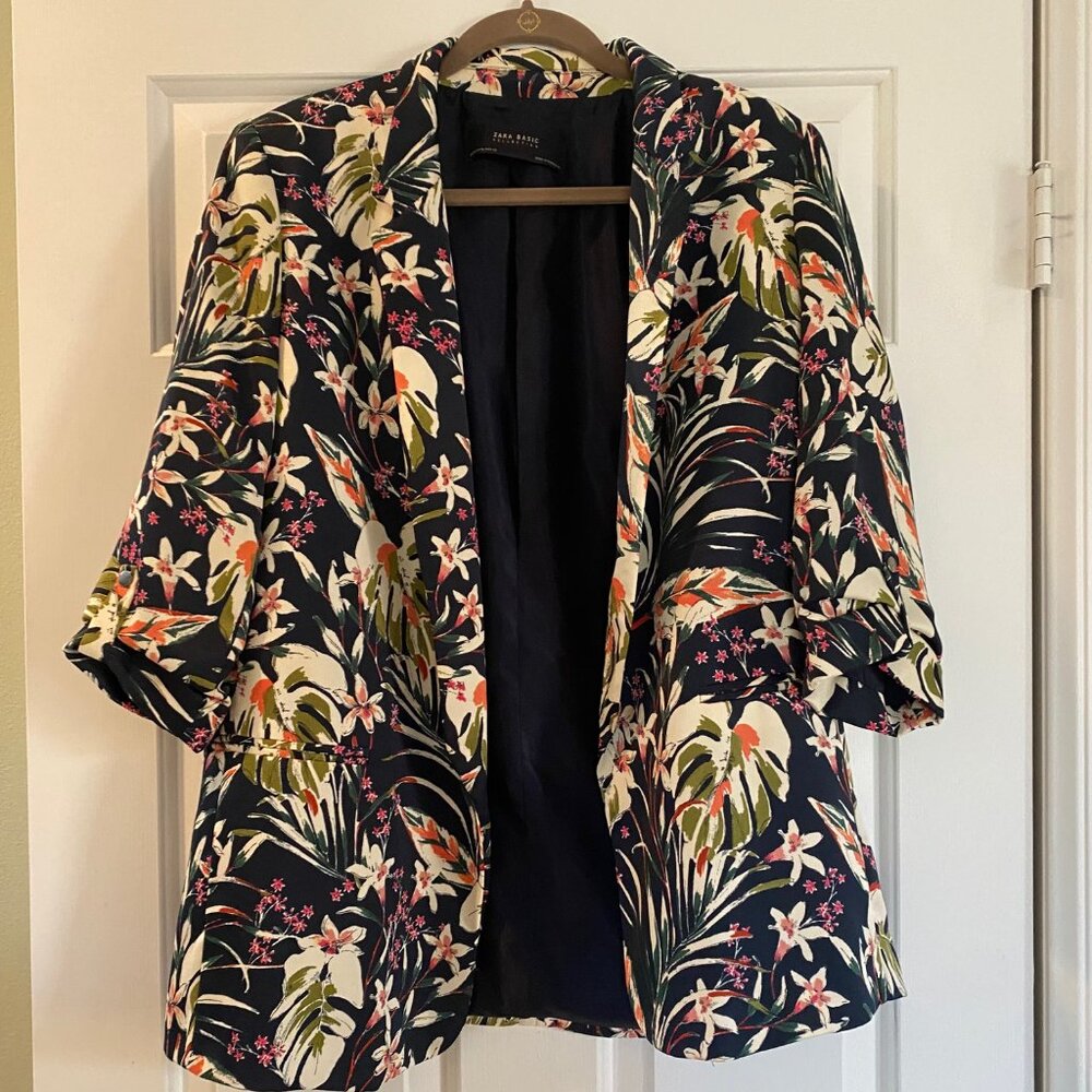 Zara Basic Collection XL navy floral lined jacket/blazer.